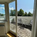 - Center - Spacious Floor With Big Private Balcony * Осло