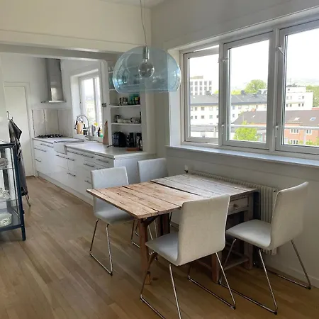 - Center - Spacious Floor With Big Private Balcony Apartment *