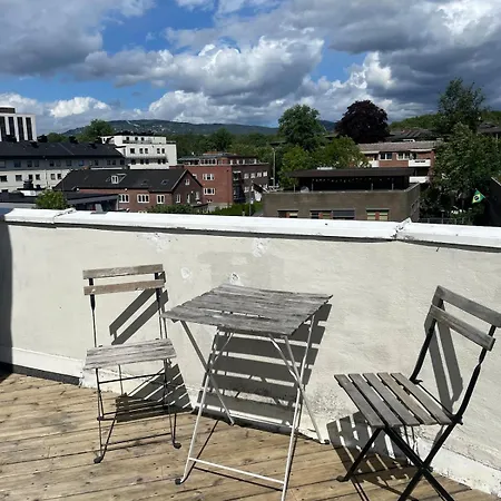 - Center - Spacious Floor With Big Private Balcony Apartment Oslo