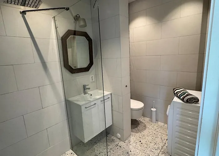 - Center - Spacious Floor With Big Private Balcony 아파트 오슬로